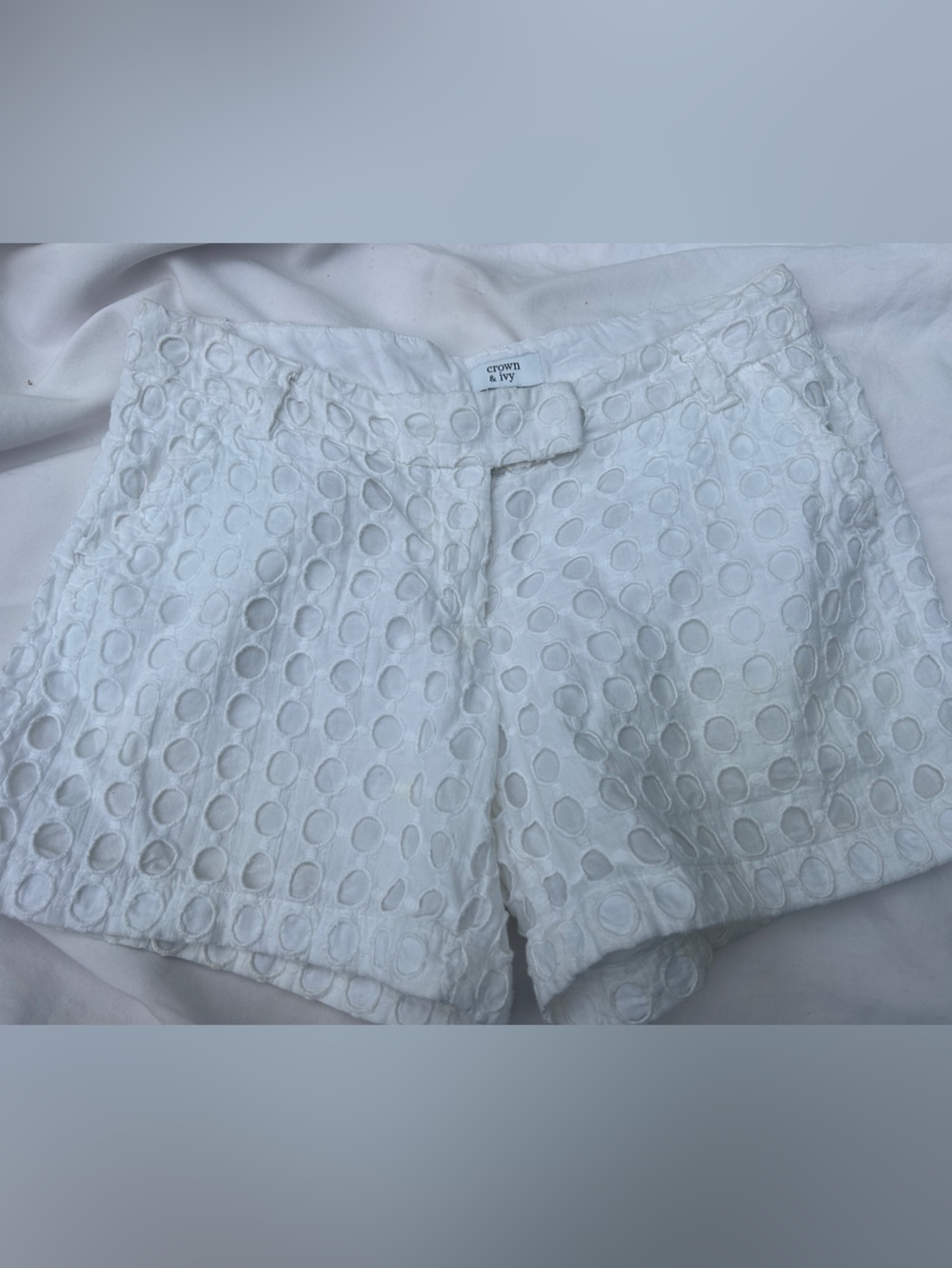 crown & ivy White Eyelet Circle-Pattern Shorts